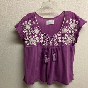 Lucky Brand beautiful embroidered top!